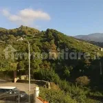 Single family villa, good condition, 250 m², Rometta