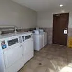 Appartement de 818 m² avec 2 chambre(s) en location à Calgary