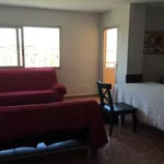 Rent a room of 130 m² in valencia