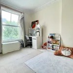 Rent 4 bedroom house in Yorkshire And The Humber