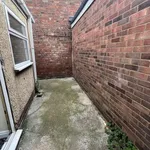 Rent 2 bedroom house in Hull