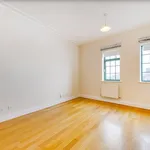 Rent 2 bedroom apartment in London