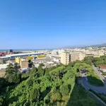 Affitto 3 camera appartamento di 86 m² in Genoa