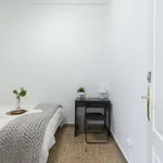 Rent a room in madrid