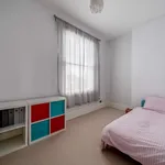 Rent 3 bedroom flat in Cheltenham