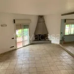 Rent 3 bedroom house of 240 m² in Pace del Mela