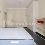 Rent 3 bedroom apartment of 90 m² in Genoa