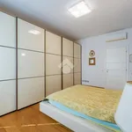 Rent 4 bedroom apartment of 120 m² in Milan