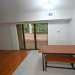 Rent 2 bedroom apartment of 83 m² in Fairfax