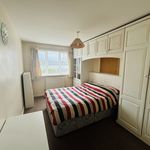 2 bedroom property to let in Y Rhodfa, BARRY - £925 pcm