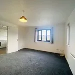 Rent 2 bedroom flat in Teignbridge