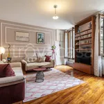 Rent 4 bedroom apartment of 150 m² in Venezia