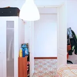 Rent a room of 90 m² in barcelona