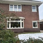 Huur 6 slaapkamer huis van 181 m² in Velp-Noord boven spoorlijn