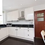 Rent 3 bedroom flat in London