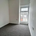 Rent 3 bedroom flat in Wales