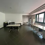 Rent 5 bedroom house of 460 m² in Prato