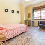 Alquilar 5 dormitorio apartamento en Valencia