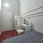 Rent a room in lisbon