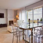 Alquilo 4 dormitorio apartamento de 230 m² en Marbella