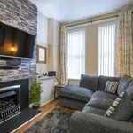 Rent 3 bedroom flat of 1195 m² in Belfast