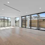 Rent 4 bedroom house in Bentleigh East