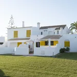 Rent 3 bedroom house of 124 m² in Quarteira