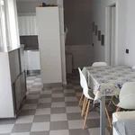 Rent 4 bedroom apartment of 90 m² in Jesolo