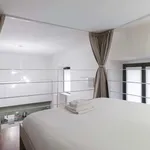 Rent 3 bedroom apartment of 112 m² in Milan