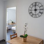 Appartement de 350 m² avec 1 chambre(s) en location à Marseille