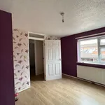 Rent 3 bedroom apartment in Yorkshire And The Humber