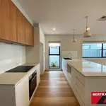 Rent 3 bedroom house in Farrer