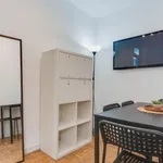 Alquilar 4 dormitorio apartamento en Madrid