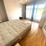 Rent 5 bedroom house in Dublin