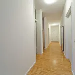 Miete 6 Schlafzimmer wohnung von 18 m² in Munich