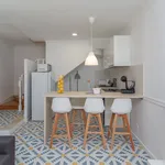 Rent 2 bedroom apartment of 80 m² in Lisbon