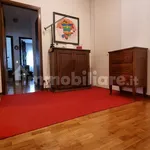 Rent 4 bedroom apartment of 117 m² in Padua