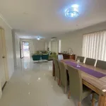 Rent 3 bedroom house in Greenacre