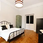 Rent 5 bedroom apartment of 168 m² in Krakow