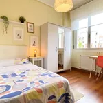 Rent a room of 120 m² in bilbao