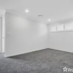 Rent 5 bedroom house in  Box Hill NSW 2765                        