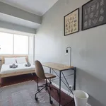 Rent a room in lisbon