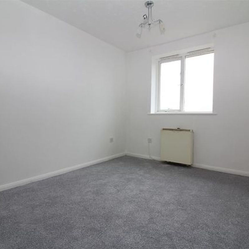 Flat to rent in Dadswood, Harlow CM20 The High