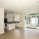 Huur 5 slaapkamer huis van 236 m² in Wassenaar