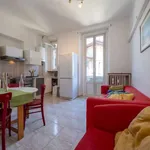 Rent a room of 75 m² in milan