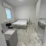 Rent 3 bedroom apartment of 80 m² in Modena