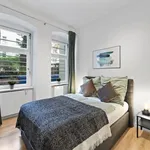 Miete 3 Schlafzimmer wohnung von 109 m² in Berlin