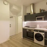 Rent a room of 71 m² in barcelona