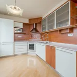 Pronajměte si 2 ložnic/e byt o rozloze 65 m² v Prague