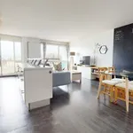 Appartement de 9 m² avec 4 chambre(s) en location à Cergy